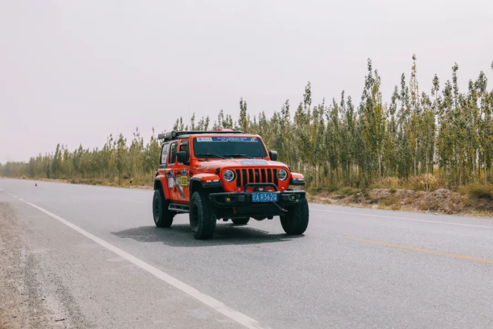 com, 分答题暂列, 同时 com, 分答题暂列, 同时