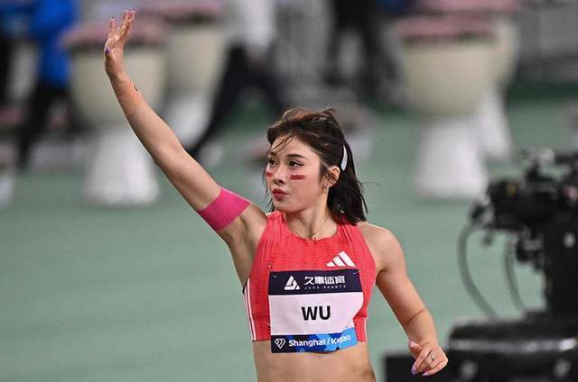 运冠军美国, AA, IhpBw 运冠军美国, AA, IhpBw