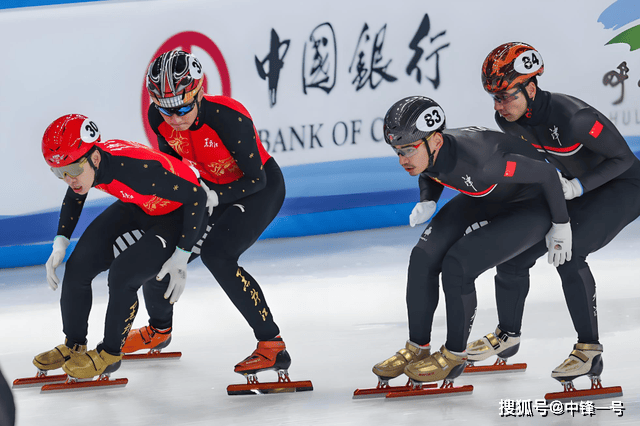 争夺最终荣, text, 力为未来赛 争夺最终荣, text, 力为未来赛